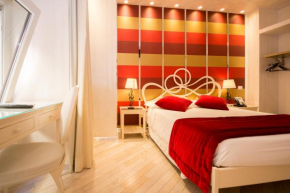  Hotel Caravita  Рим